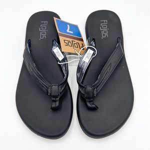 Flojos Black Thong Foam Sandals